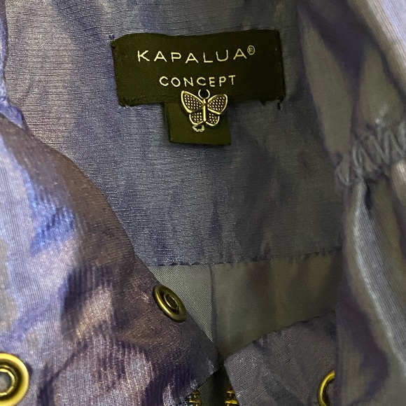 Vibrant Kapalua windbreaker 🌬️ - Picture 2 of 10